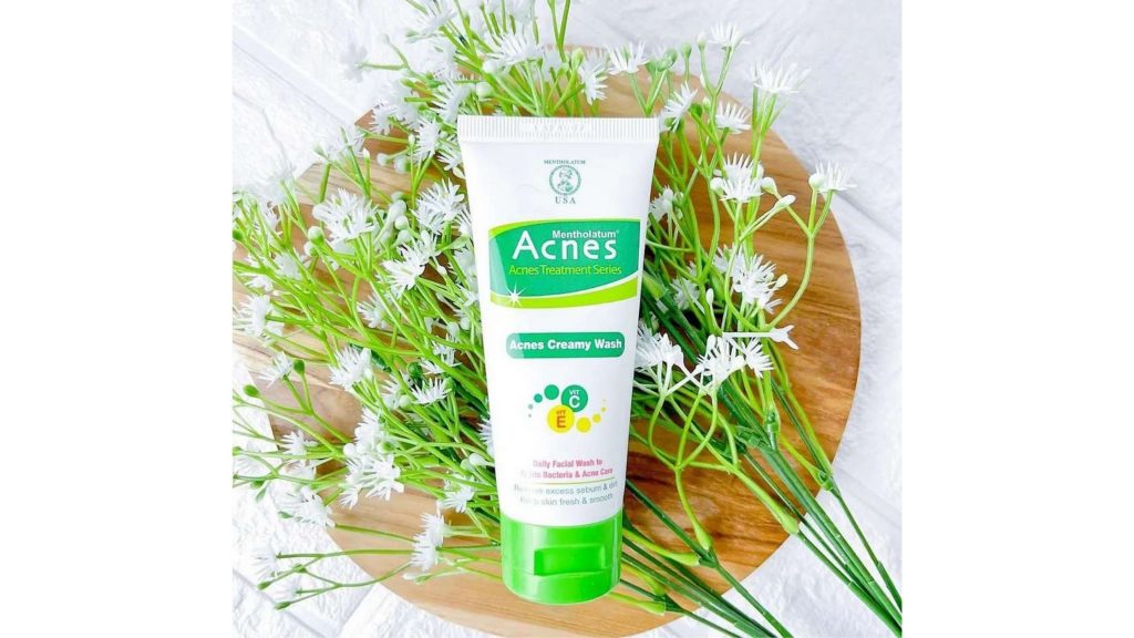 Manfaat Acnes Creamy Wash