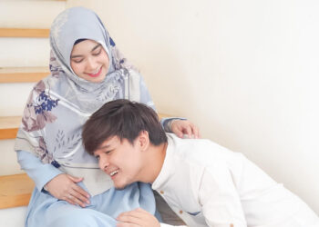 artis hamil bayi kembar