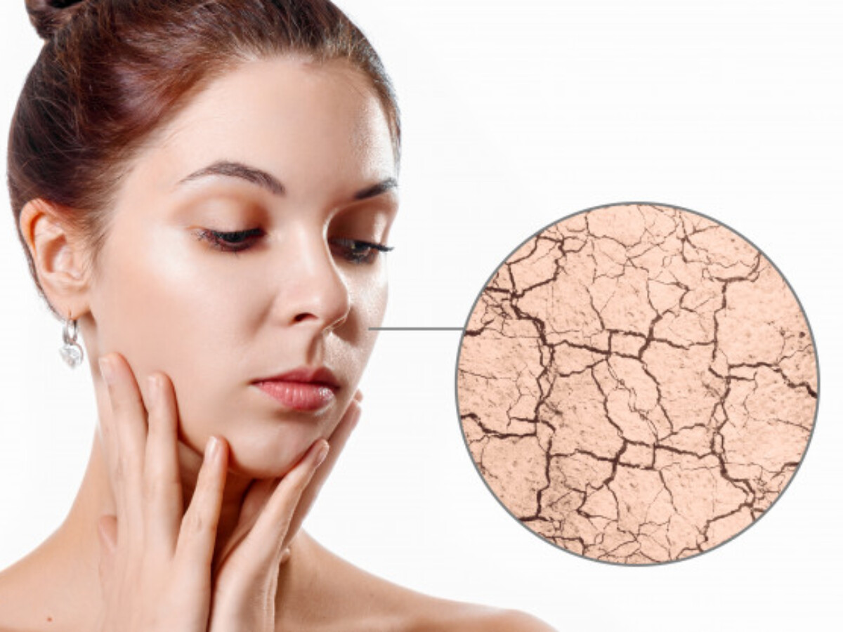 Produk perawatan kulit yang mengandung bahan alami untuk mengatasi kulit kering dan kusam